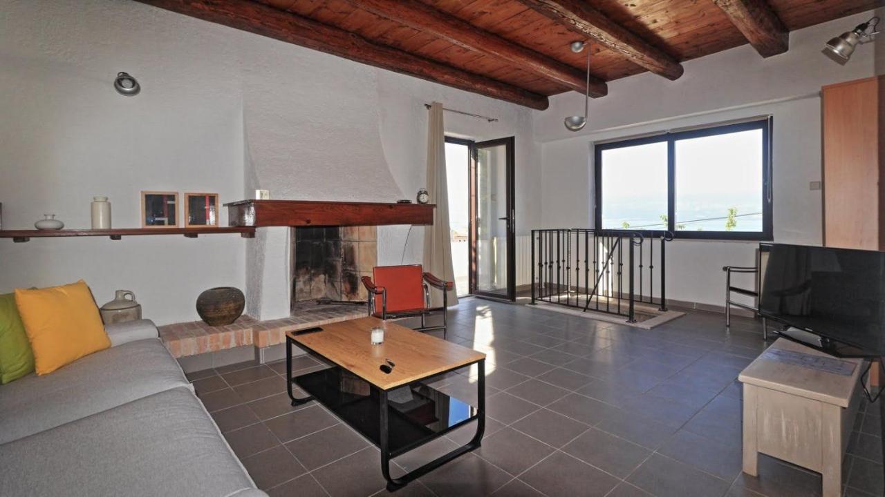 Villa Two Olives Vrbnik Exterior foto